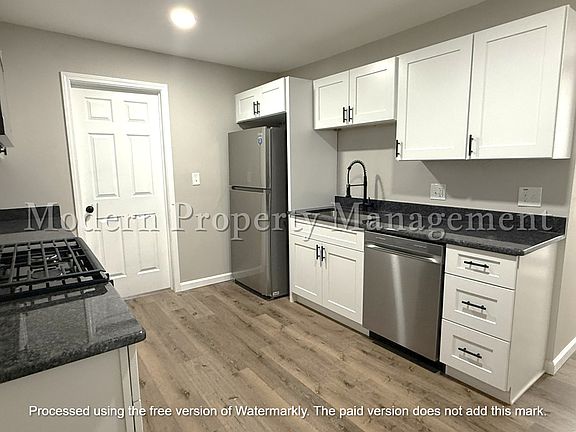 3rd image of 21330 Wick Rd