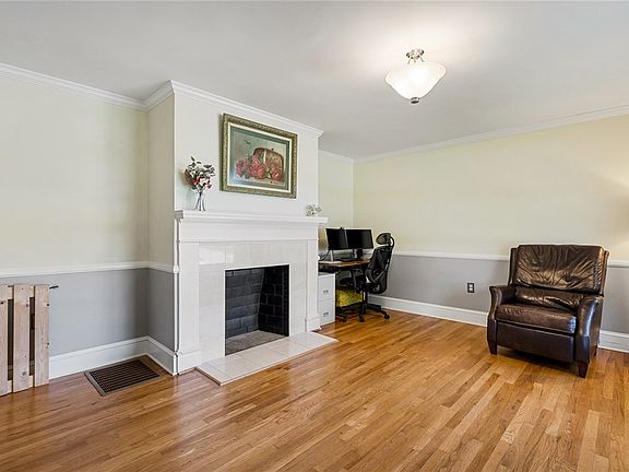 4th image of 512 E Fredericks St