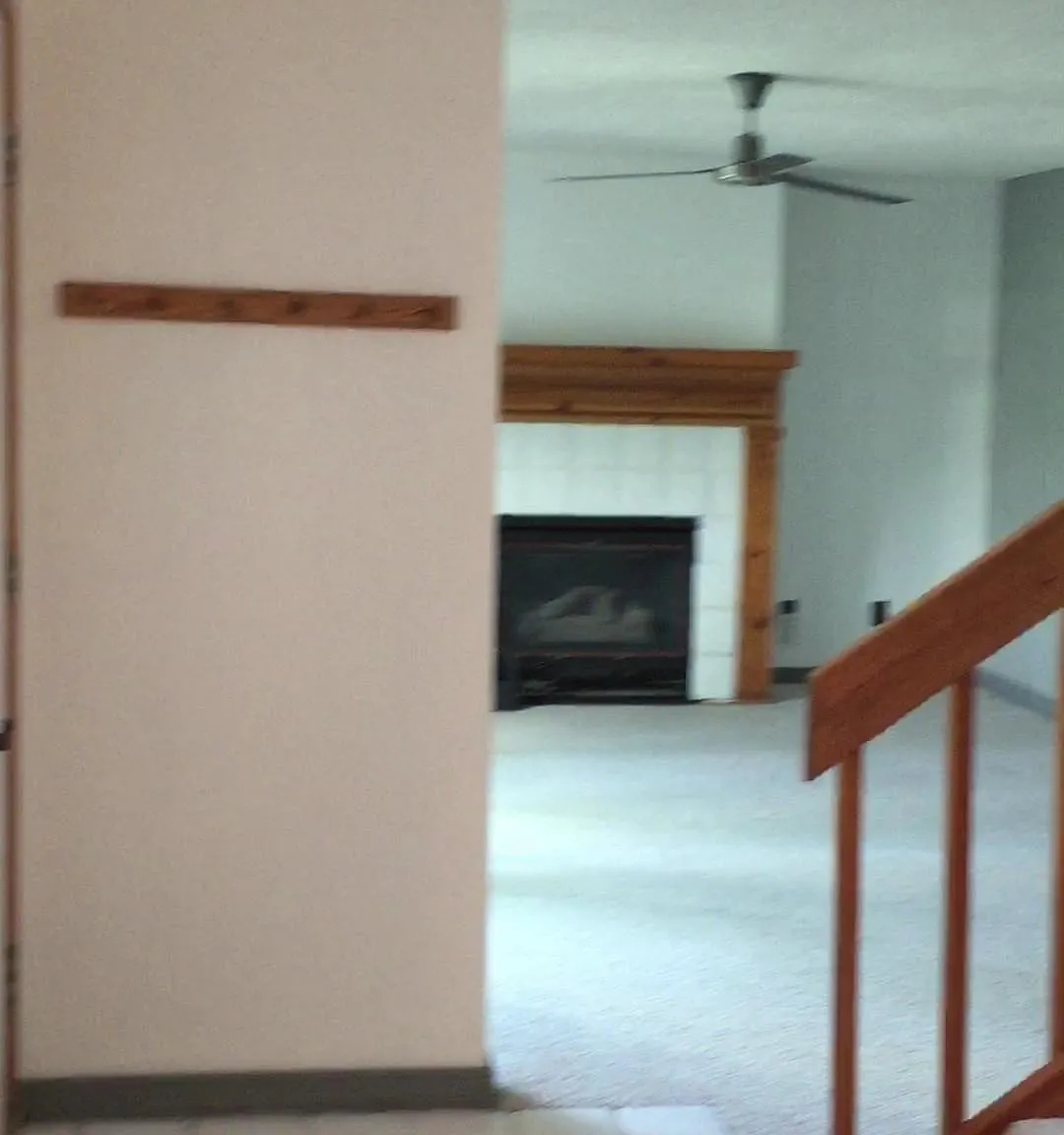 352 Wren Ct — Photo 3