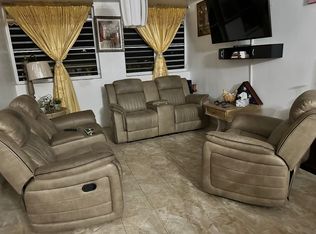257 Sion Farm Est, Christiansted, VI 00820