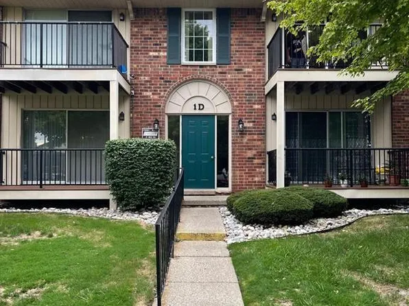 12018 Fifteen Mile Rd #25, Sterling Heights, MI 48312