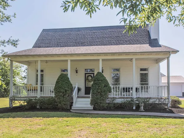 1220 Rosebower Church Rd, Paducah, KY 42003