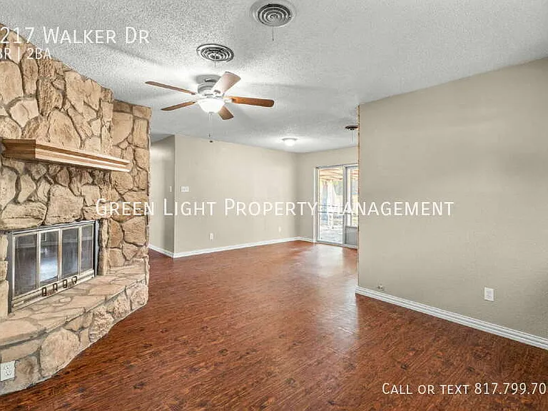 1217 Walker Dr — Photo 8