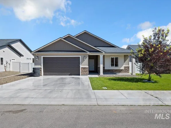 417 Sierra Rd, Twin Falls, ID 83301