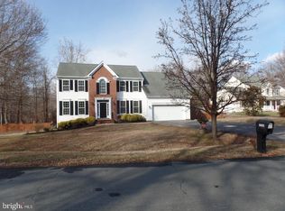 1520 Walters Ln, Prince Frederick, MD 20678