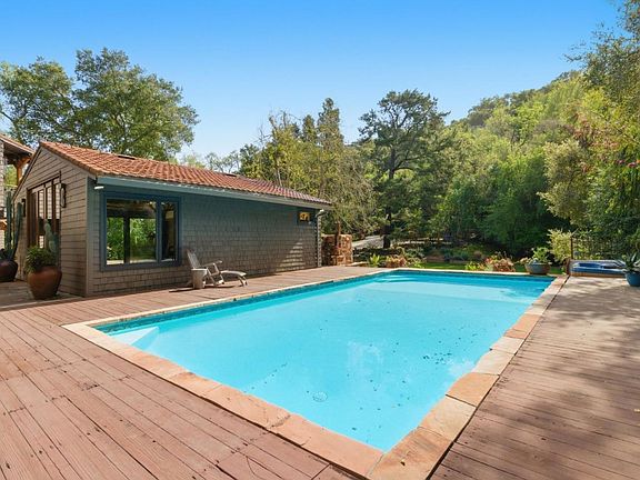 4th image of 13651 Pierce Rd