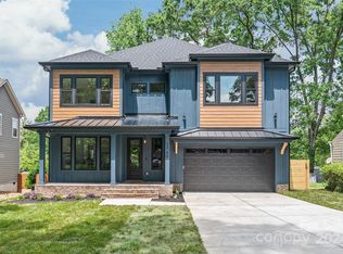 1760 Dunkirk Dr, Charlotte, NC 28203