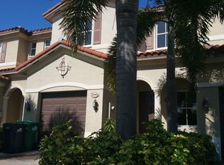 20685 NE 10th Path, Miami, FL 33179