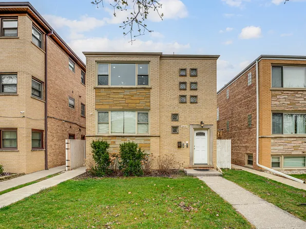 2437 N 78th Ave, Elmwood Park, IL 60707