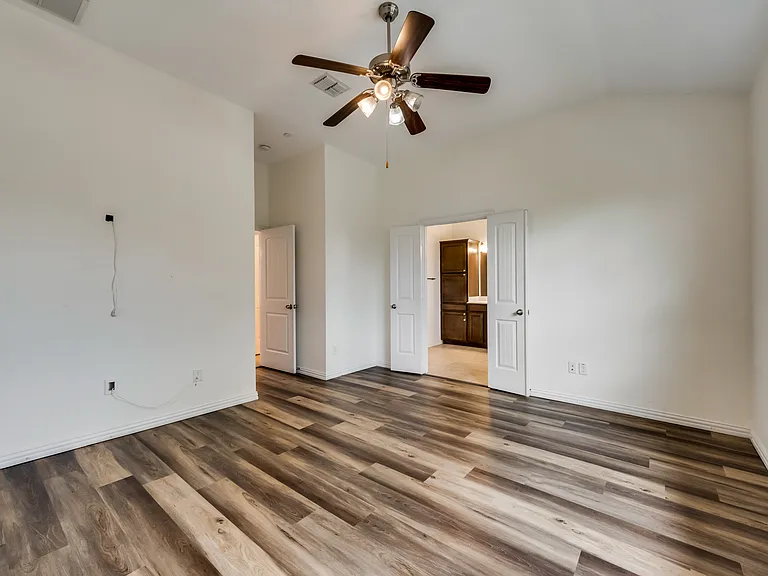 1930 Loma Alta Dr — Photo 23