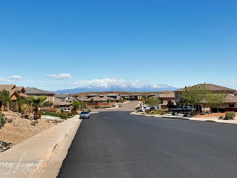 6084 S Rimrunner Dr — Photo 35