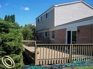 5th image of 2207 Cumberland Dr