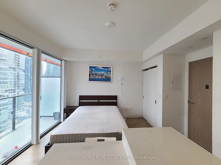 215 Queen St W #2012 — Photo 3