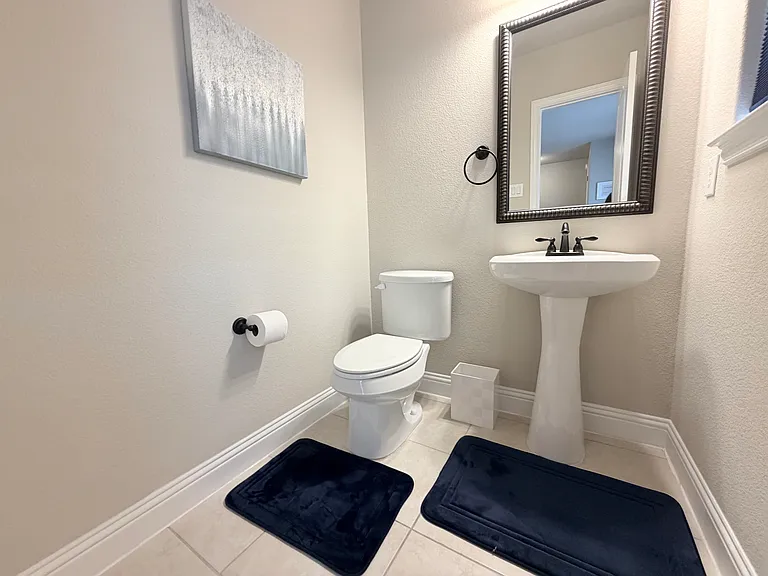 305 Tottenham Ct — Photo 29