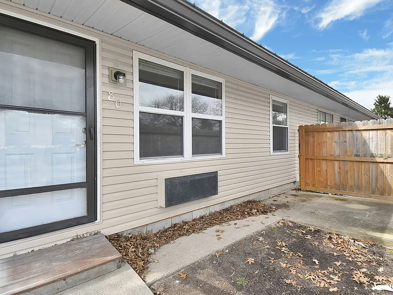 Willow Run Apartments — Photo 6