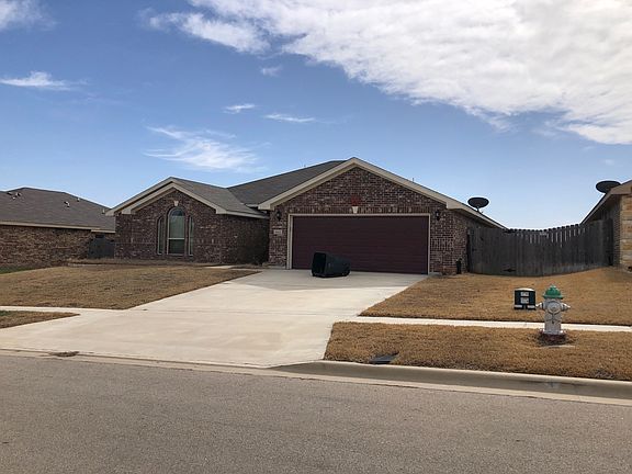 2nd image of 3602 Loma Gaile Ln