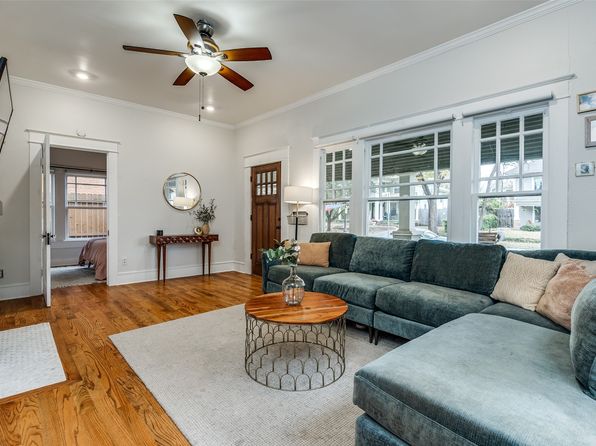 Additional property image - 206 S Edgefield Ave, Dallas, TX 75208