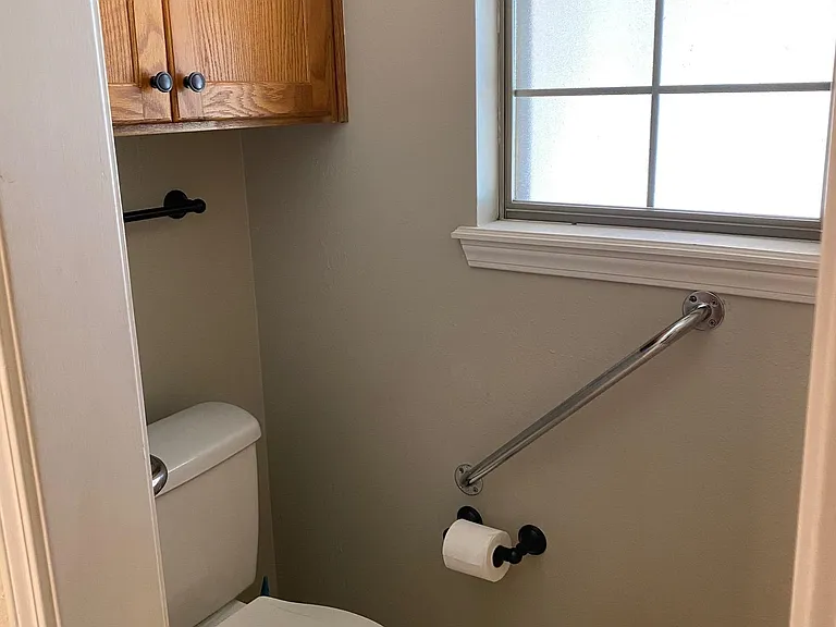 6008 Applegate Cir — Photo 16