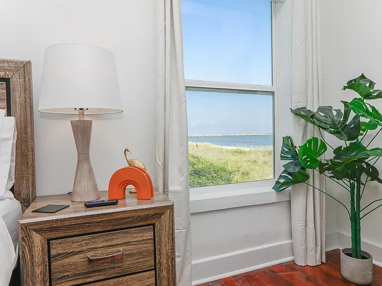 1282 W Ocean View Ave #UP — Photo 49