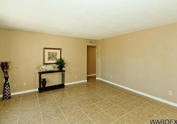 3rd image of 3530 Bluecrest Dr