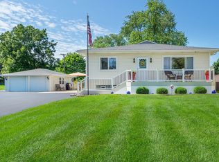 2517 Maple Ave, Downers Grove, IL 60515