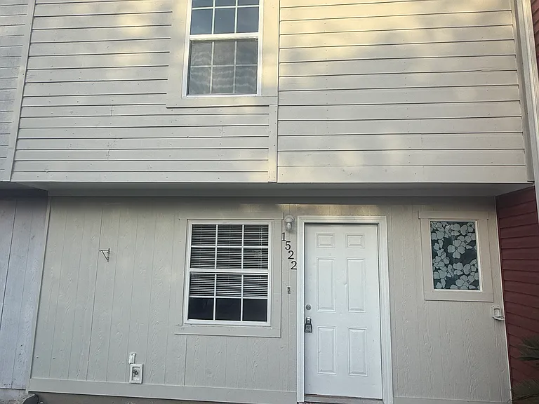 1522 Kraft Ave — Photo 14