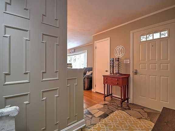 2nd image of 1302 Woodland Ave
