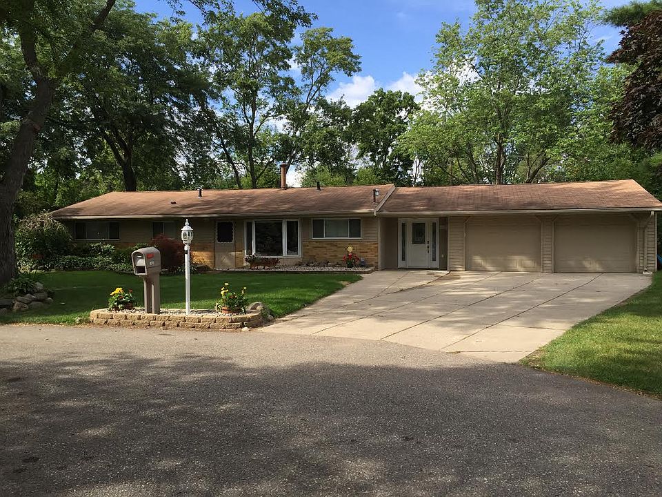 1st image of 24280 Coral Ln