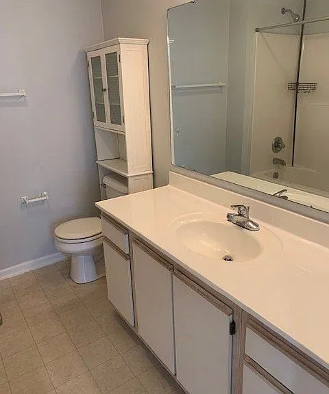 2513A Bluff View Ct — Photo 9