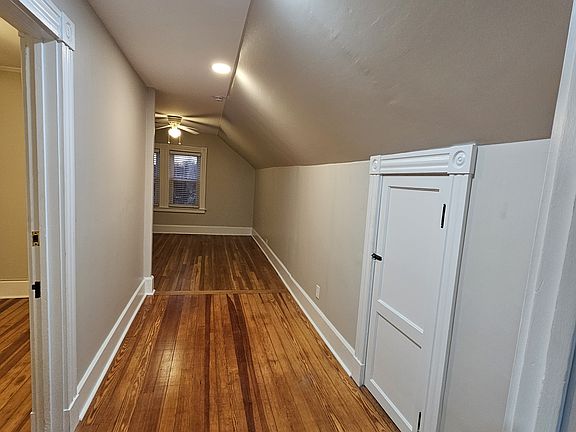 4th image of 397-399 Tarkiln Hill Rd #3