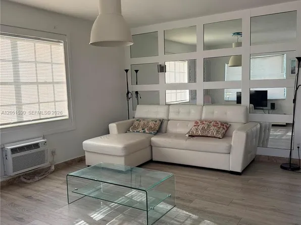 7800 Byron Ave, Miami Beach, FL 33141