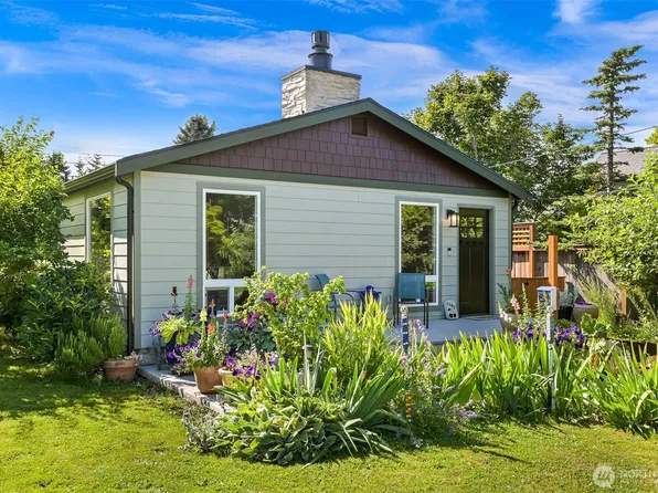 2505 Cherry Street, Bellingham, WA 98225