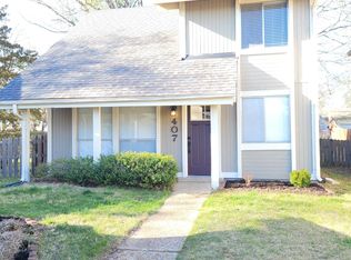 407 Great Hill Dr, Ballwin, MO