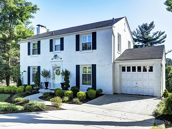 3rd image of 2519 Saratoga Dr