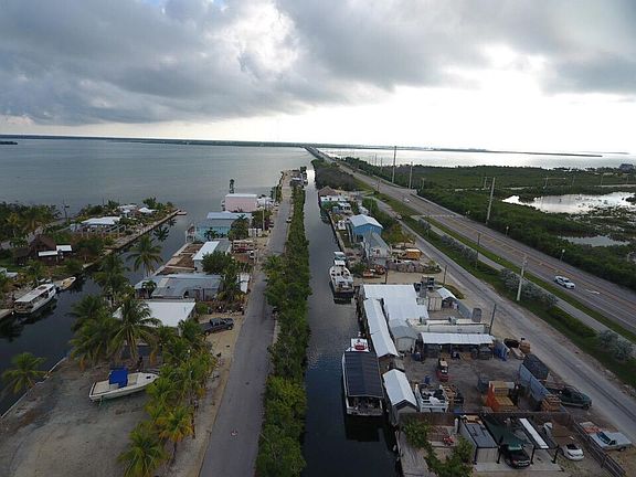 5th image of 25021 Overseas Hwy