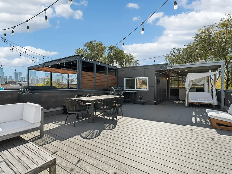 1339 W Ancona St — Photo 27