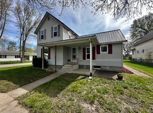 390 N Broadway St, Vesta, MN 56292
