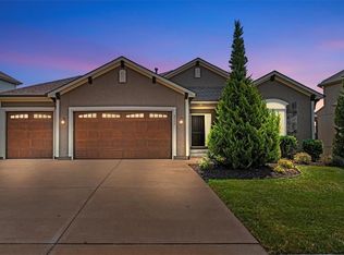 2337 SW Deer Run Rd, Lees Summit, MO 64082