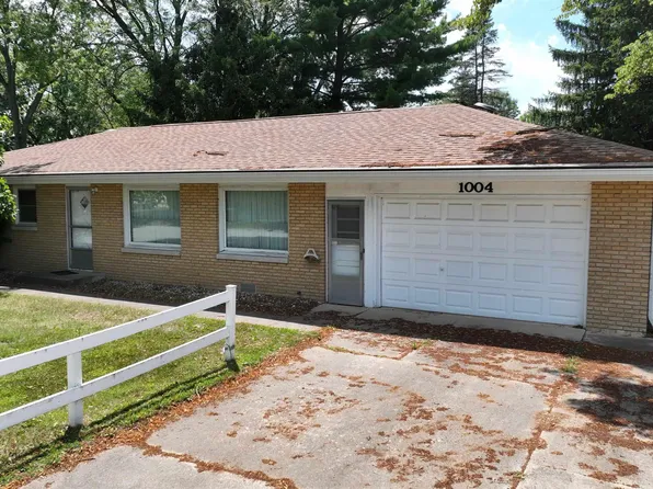 1004 Calley Dr, Monticello, IN 47960