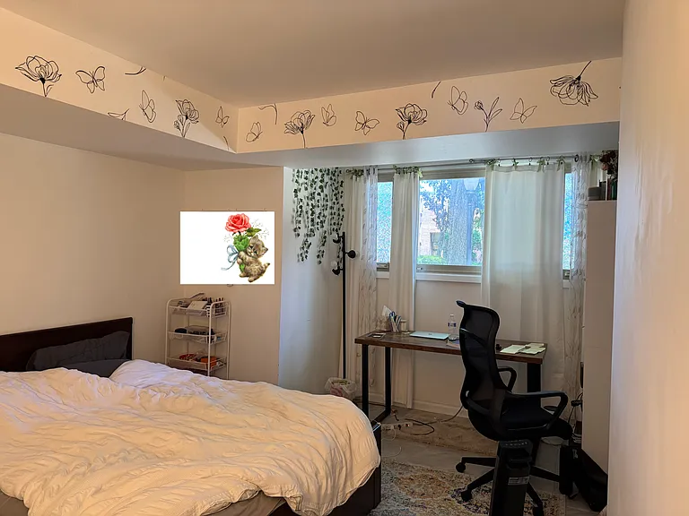 2821 S Michigan Ave #B — Photo 8