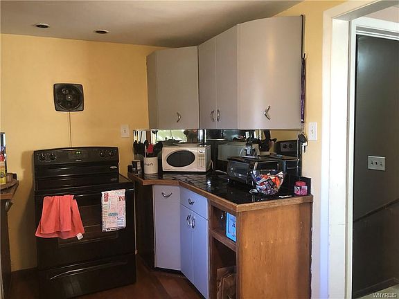 3rd image of 3003 McKoon Ave