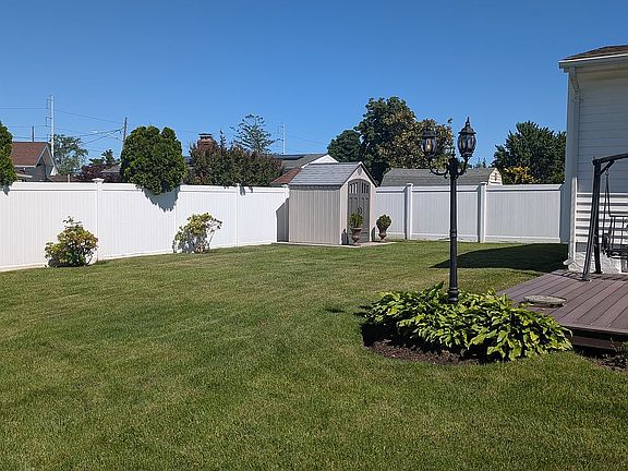 5th image of 114 Miller Rd