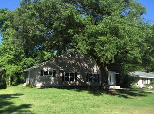 17 Briarcliff Dr, Charleston, SC 29407