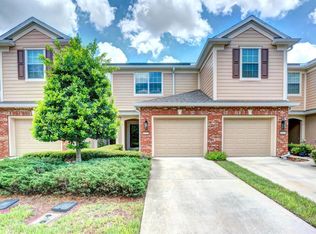 6915 Woody Vine Dr, Jacksonville, FL 32258