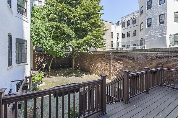 Rented by Owner | media 9