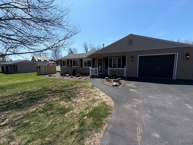 1st image of 7328 Coleman Mills Rd