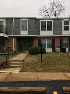 1721 Herault Pl APT B, Saint Louis, MO, 63125