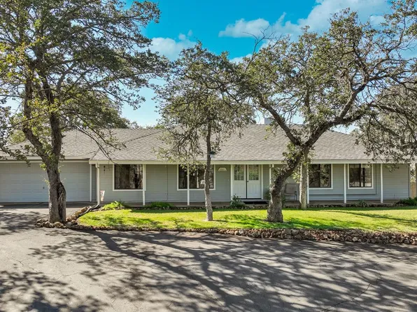 8370 Hautly Ln, Valley Springs, CA 95252