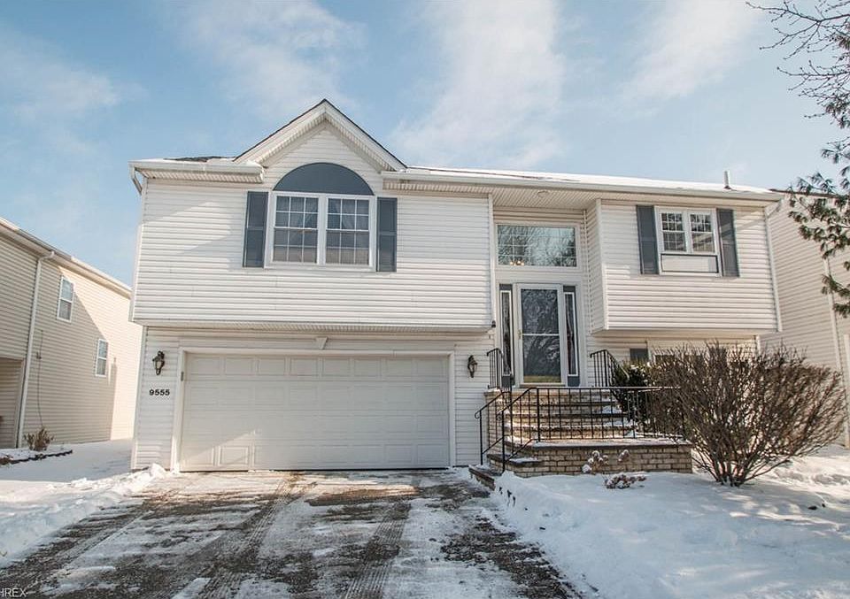 1st image of 9555 Cyprus Ln