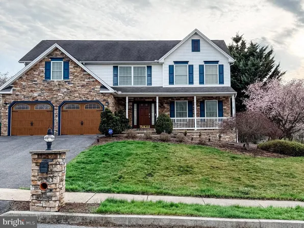 6507 Liptak Dr, Harrisburg, PA 17112